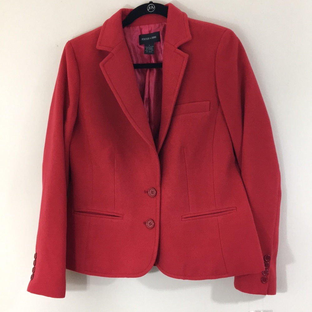 Focus 2000 Blazer Size 8